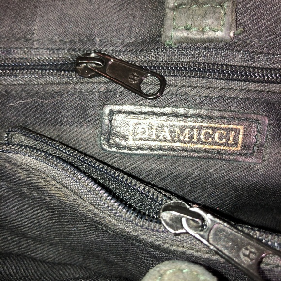 Suede leather handbag w strap & zipper pouches. - Picture 4 of 6